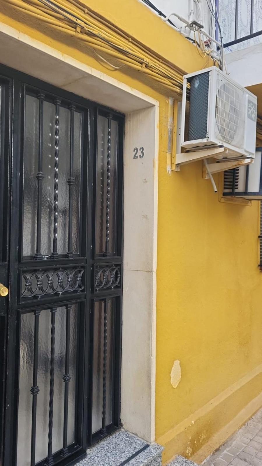 Disfruta De Un Barrio Tranquilo Lägenhet Alcalá de Guadaira Exteriör bild